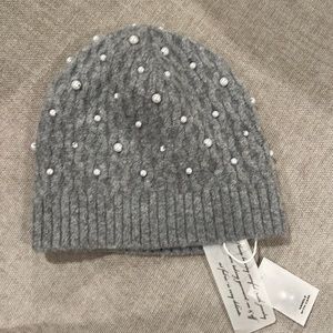 Cashmere Women’s Hat. Brand new